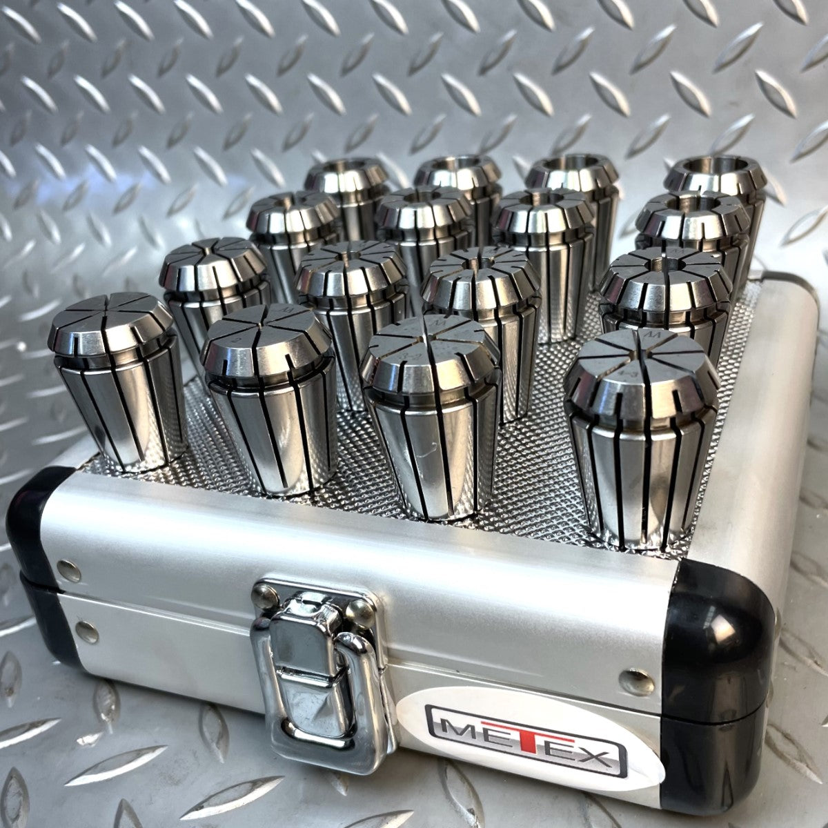 ER25 Collet Set 1-16mm 16 Pieces METEX Quality Accuracy 0.008mm Part No.: ER25 Code 4