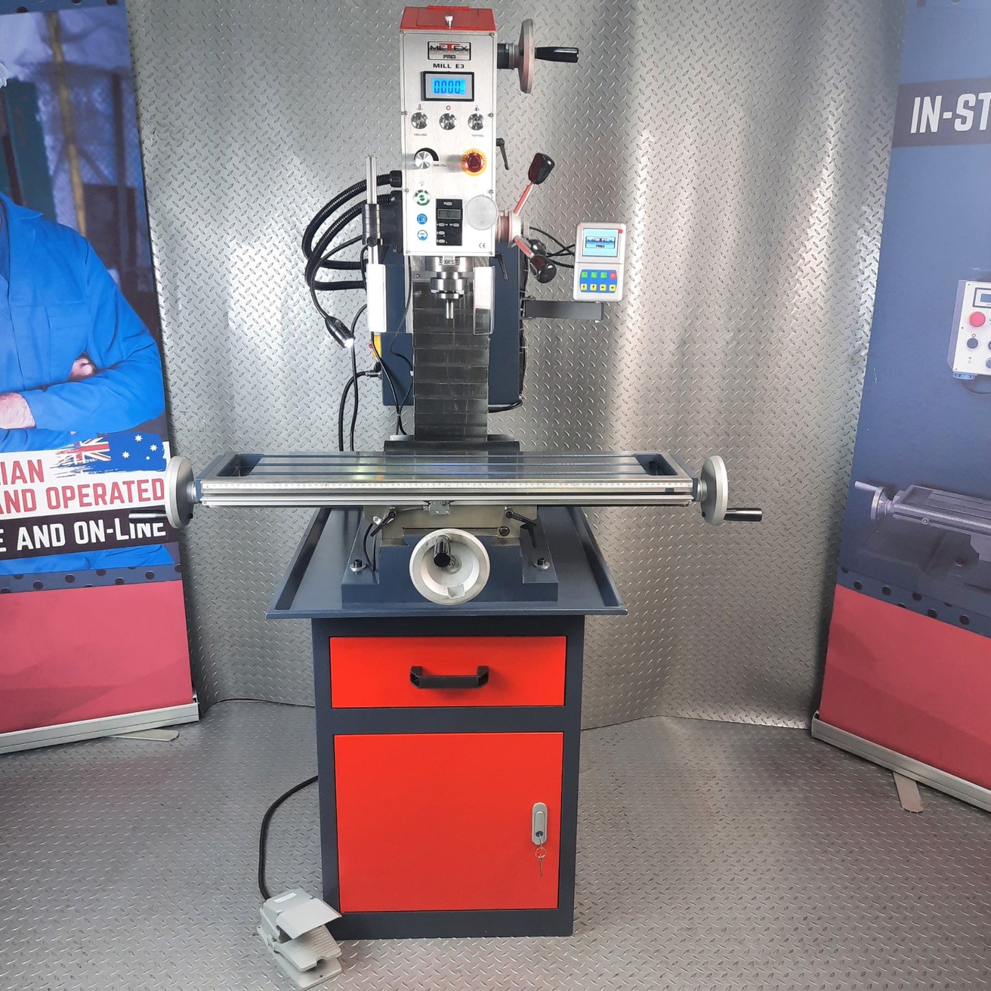 Milling Machine Direct Drive Variable Speed 1500w Motor Part No.: SMILL-E3 C4