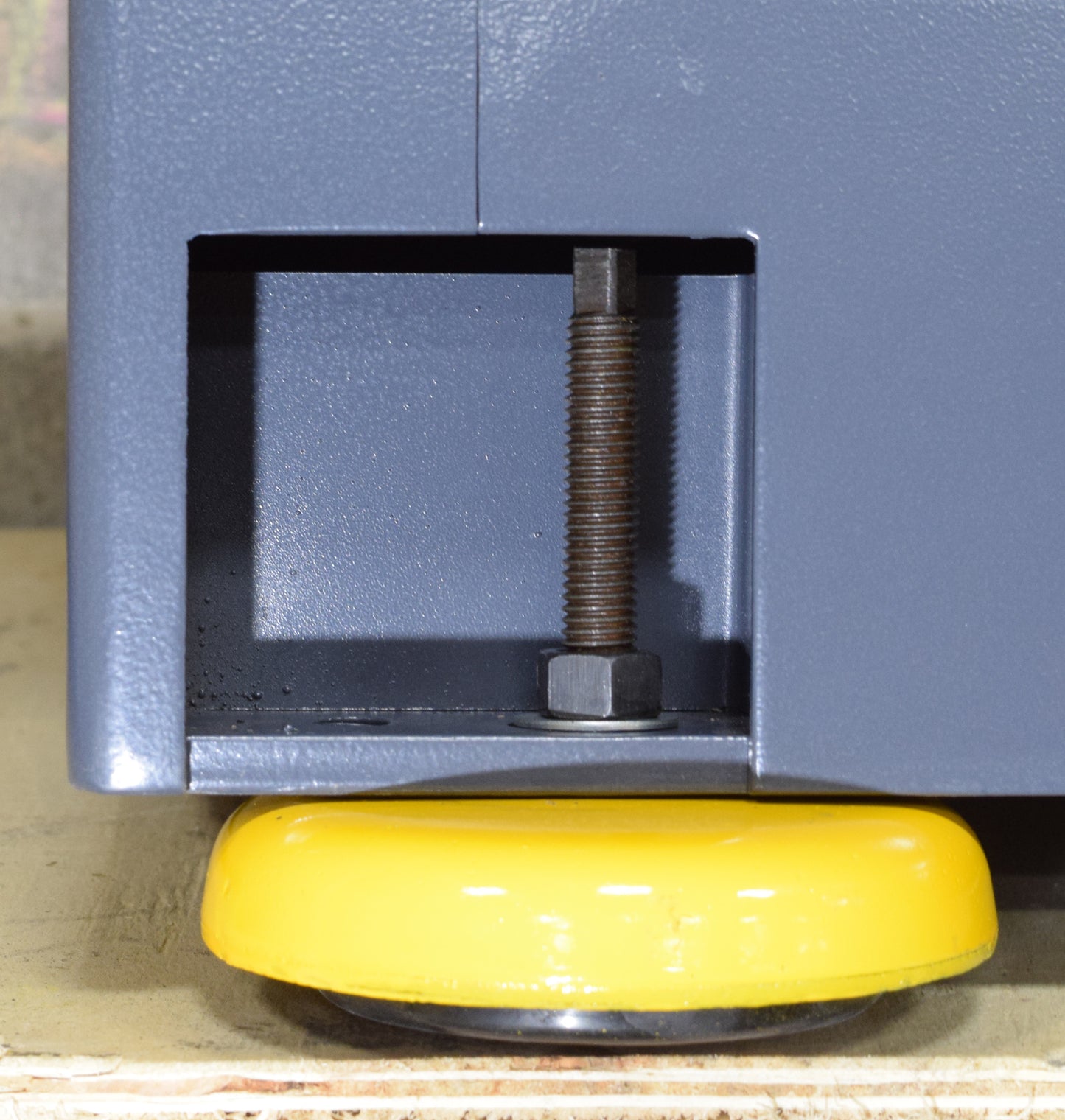 240mm Extra Large Leveling Feet Vibration Absorbing Machine Mount Stand Part No.: SSE4 C4