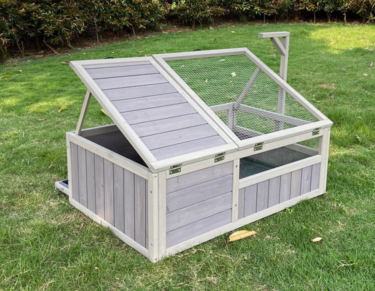 Wooden Tortoise House Large Tortoise Part No.: STH Upgraded Weatherproof Code 41