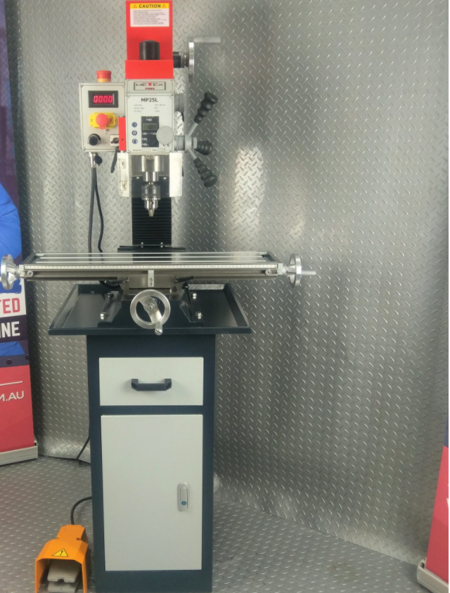 MILLING MACHINE WITH TAPPING PEDAL METEX PRO 1.1kw Part No : MP25LPRO Code 4