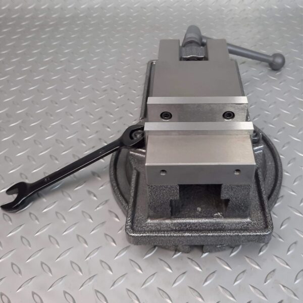 125mm MILLING VICE Angle Locked METEX Quality Part No.: SQM16125 Code No. 4