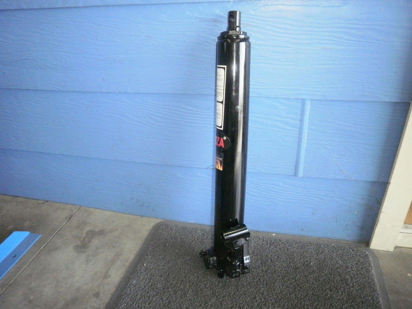 RAM – Eng/ute crane/hoist long ram jack 8 t double pump Part No.: RHR8DP Code 10